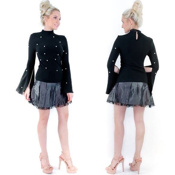 Classy Black Shirt with Pearls and Split Sleeve - Picture 4 of 8